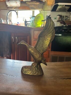 Vintage Brass Duck Sculpture - Decorative Home Art
